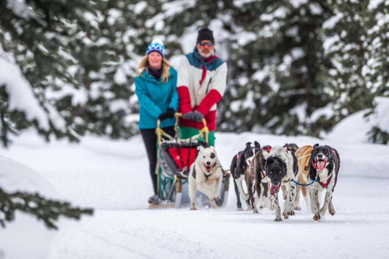Chateau Big White Bagian luar foto